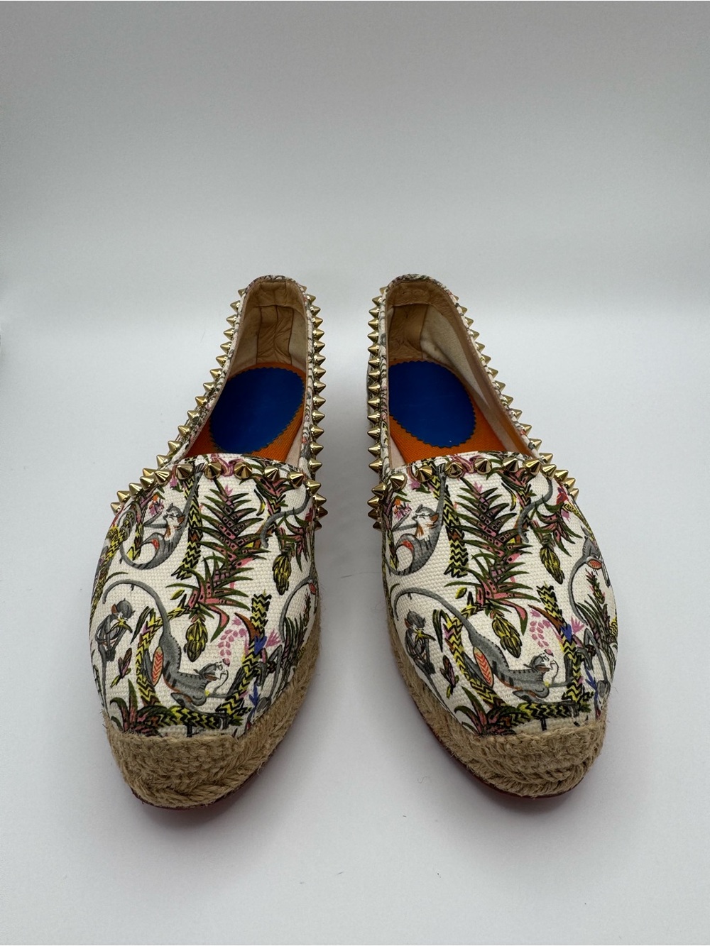 Christian Louboutin Ares Flat Loubi Jungle Espadrilles Gold Spikes Ivory EU 36